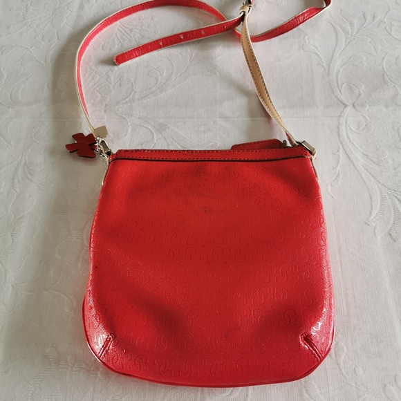 Guess Red G Logo Embossed Crossbody Bag - Picture 3 of 8